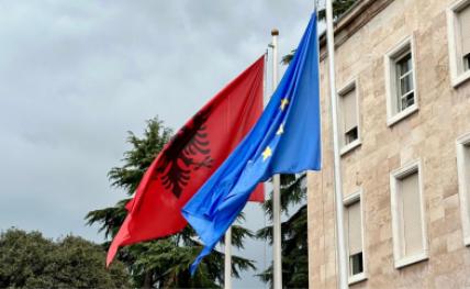 Une délégation de Bordeaux INP en visite en Albanie